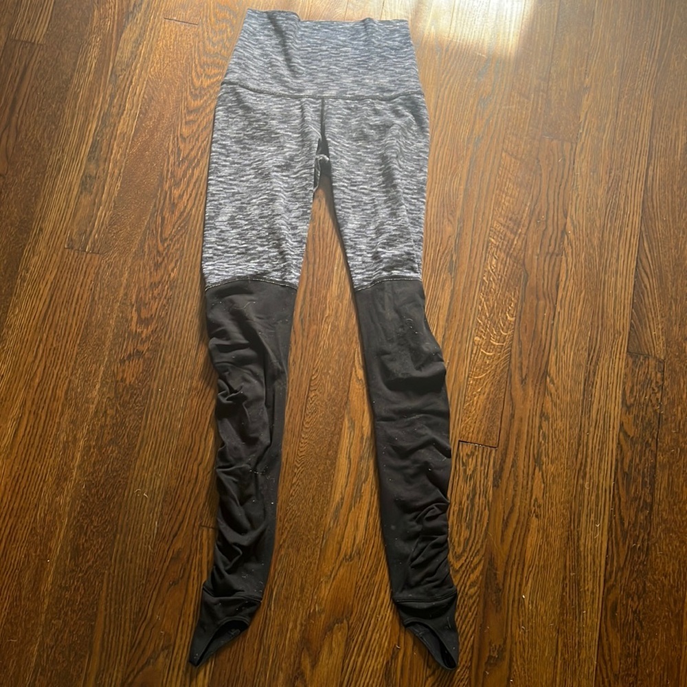 Lululemon stirrup legging